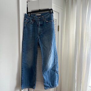 Levis Ribcage Straight Jeans Size 27 27 inch inseam